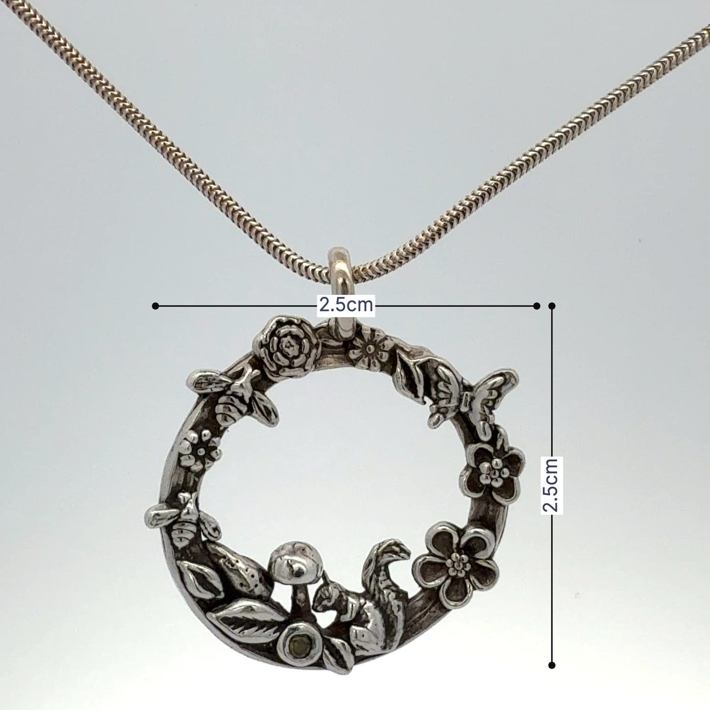 Wreath of nature pendant