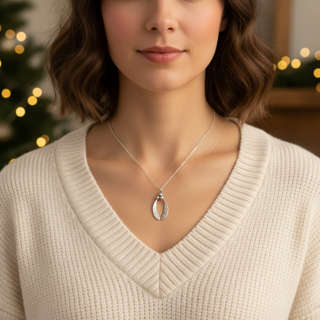 Mistletoe necklace