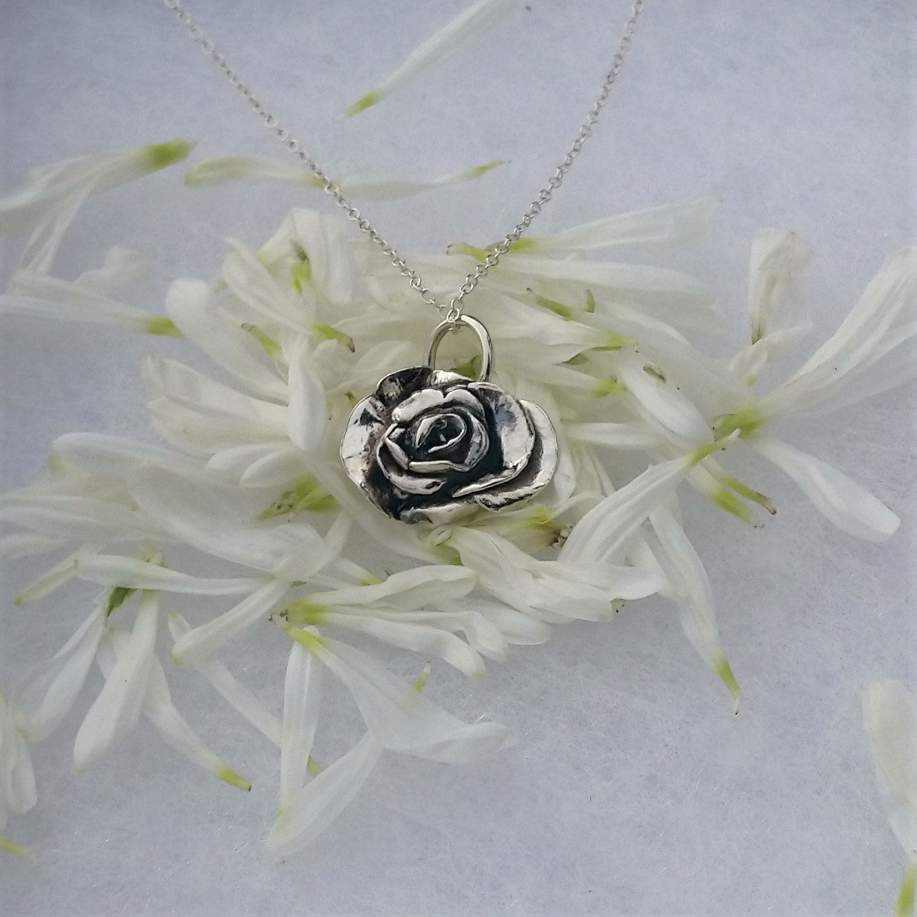 Rose necklace