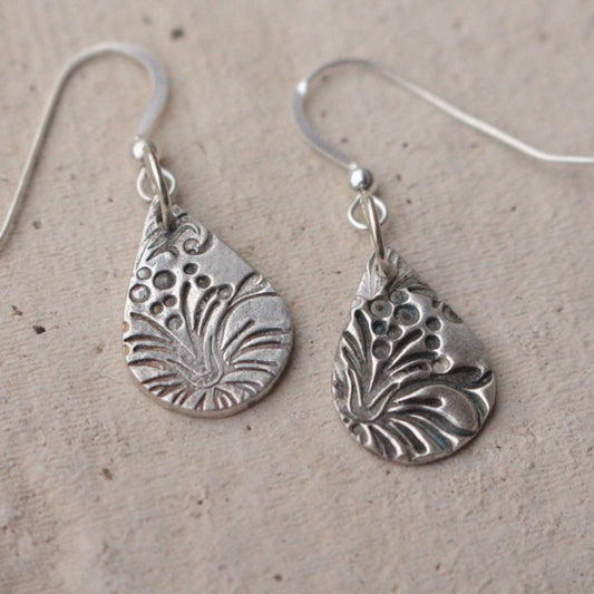 Silver lavender earrings