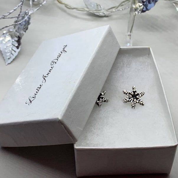 Snowflake earrings